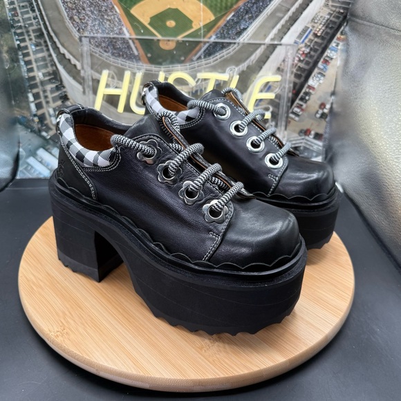 JOHN FLUEVOG FIZZY FLOWERY Y2K KAWAII GOTH GRUNGE PUNK PLATFORM WOMEN Sz 6 SHOES - Picture 3 of 16